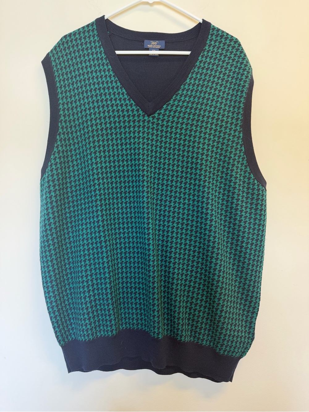 Brooks Brothers Green & Navy Houndstooth V-Neck Tank Sweater Vest